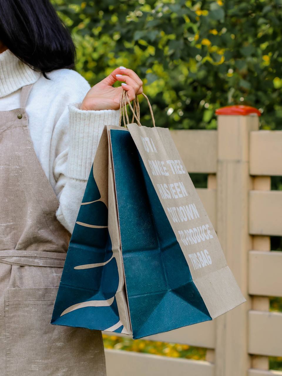 Double Triumph for Releaf Paper: Winning Gold in Product Design and Named Winner of the Year in Responsive Design at Design Educates Awards!