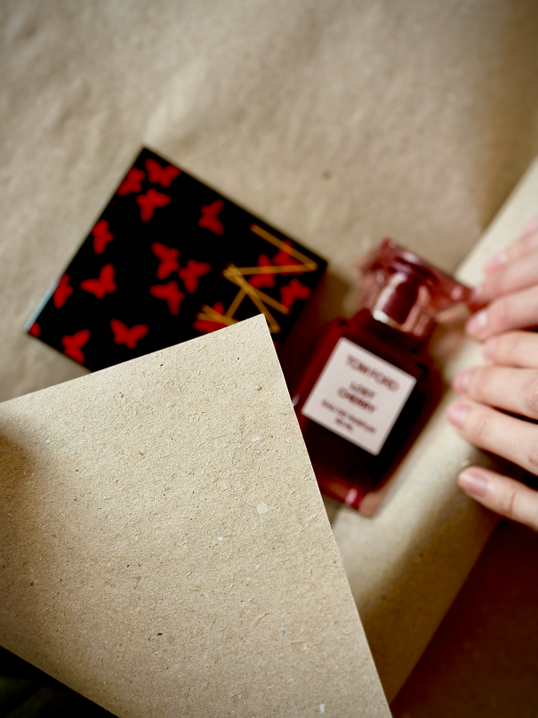 Releaf Paper Unveils a Sustainable Marvel: The Fallen Leaf Collection and Natural Kraft Collection Eco-Friendly Packaging